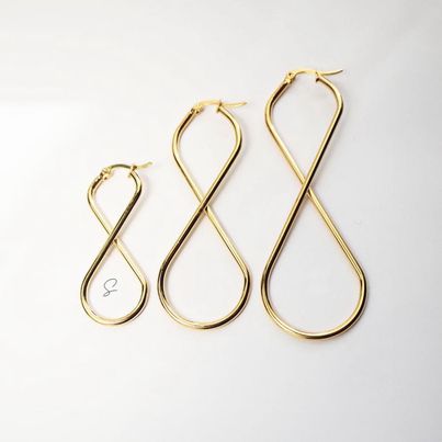 18KGP サージカルステンレス 大ぶりフープピアス 8の字 1ペア