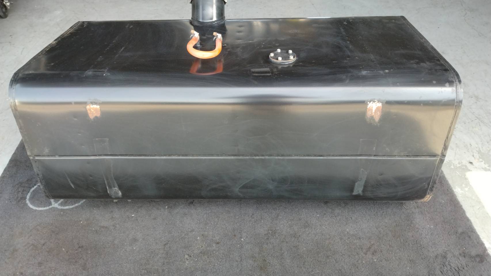 YST 燃料タンク 200L ステー バンド付き T-448B カギ無し YSタンク YST 燃料タンク 200L ステー バンド付き T-448B カギ無し YSタンク
