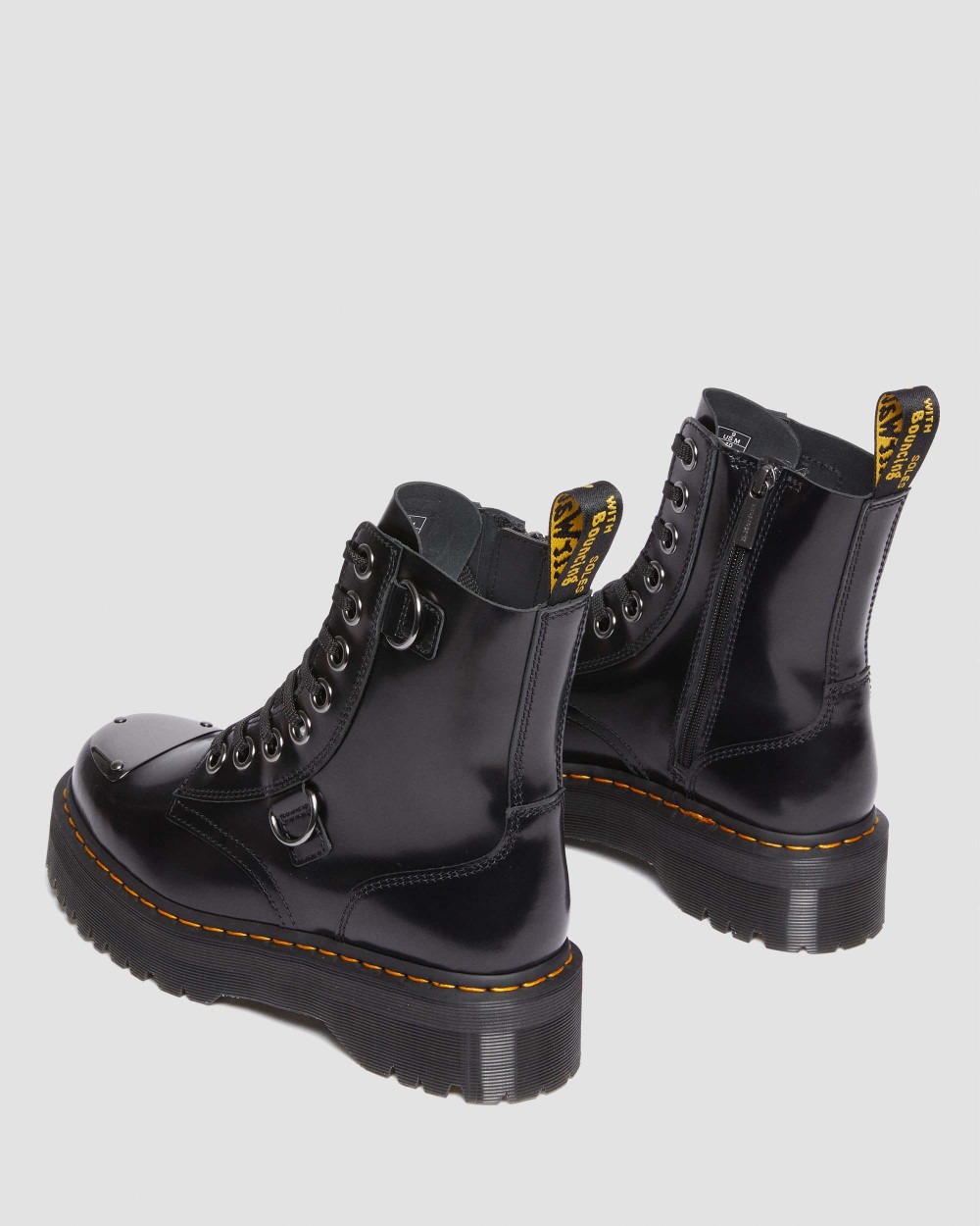Dr.Martens（ドクターマーチン） 国内正規品 Dr.Martens QUAD RETRO