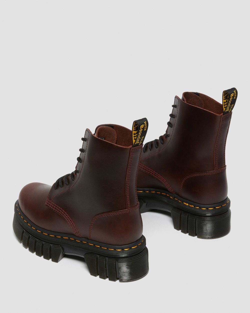AUDRICK 8 ホール ブーツ | ドクターマーチン(Dr.Martens