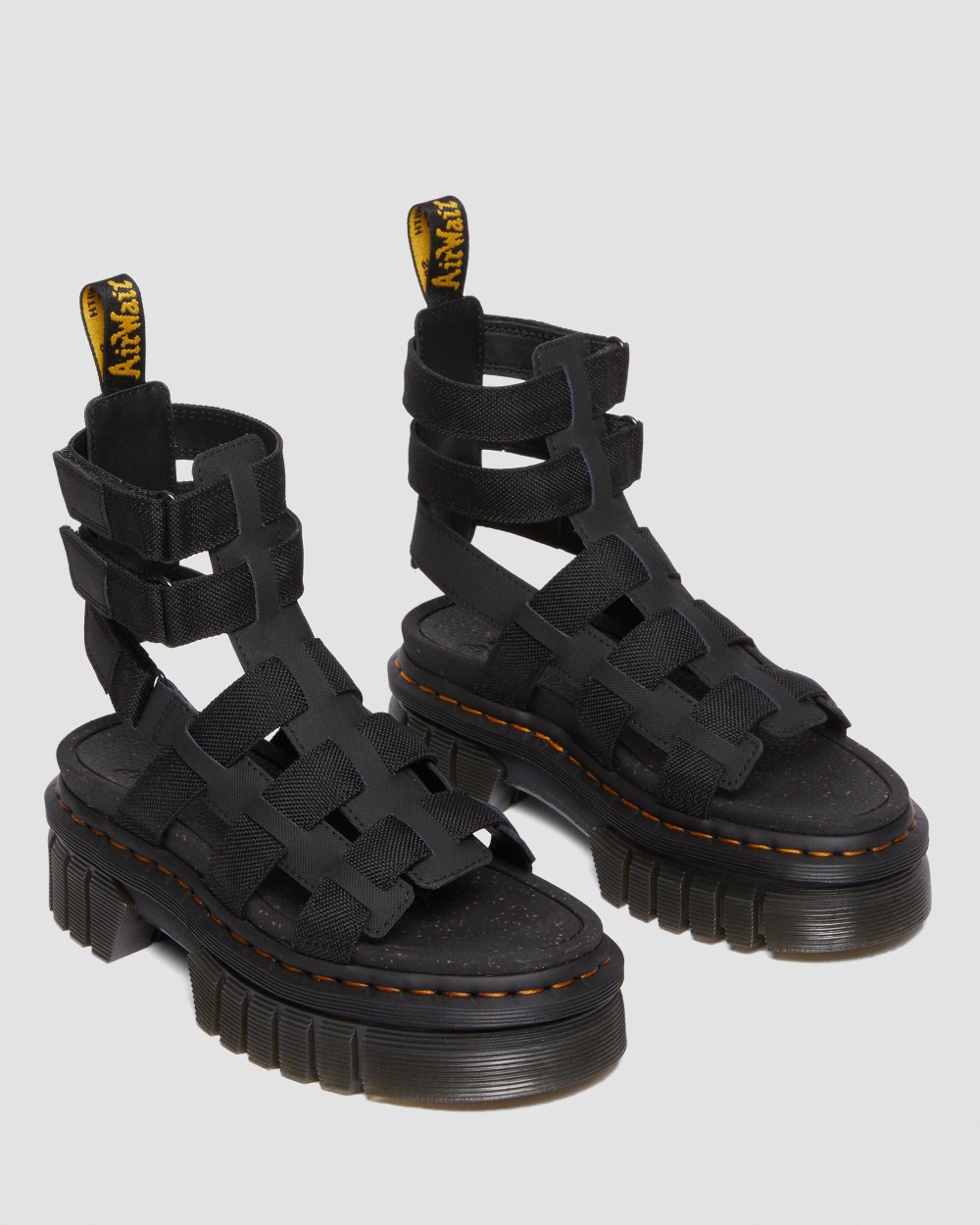 ドクターマーチン　グラディエイターUK3 楽天市場】Dr.Martens ドクターマーチン Jadon Iii Black Pisa 8