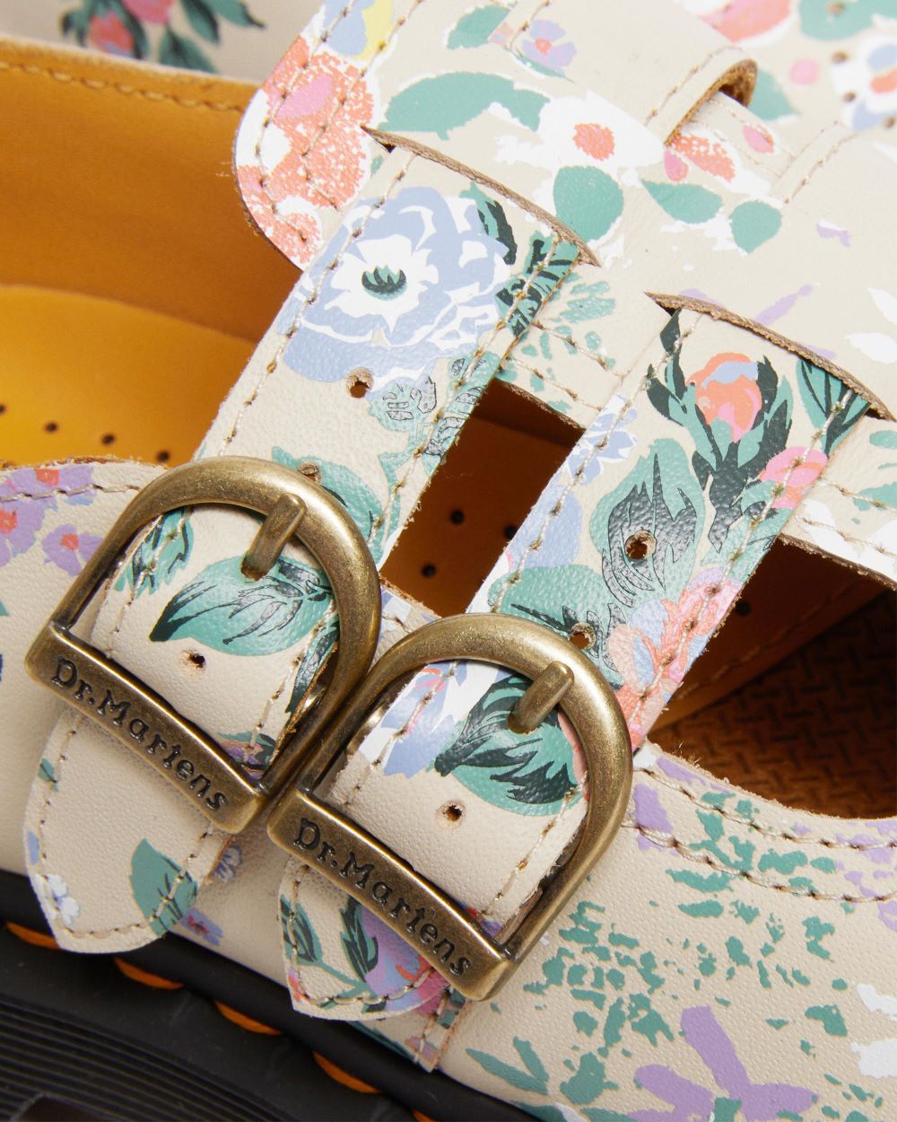 Dr.Marten メリージェーン ドクターマーチン フローラルマッシュアップ 一足違う定番スタイル☆ドクターマーチン*メリージェーン