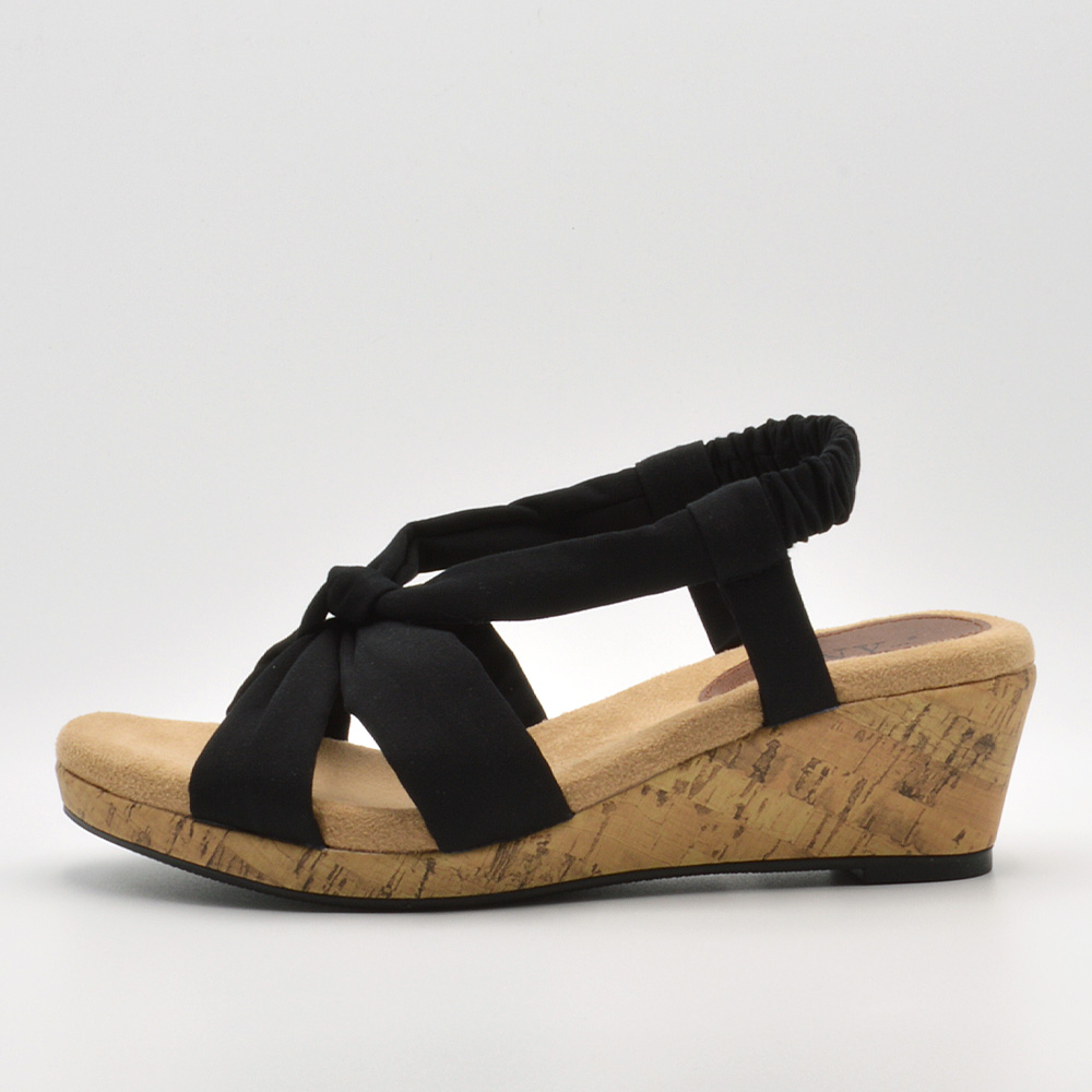 UGG ブラック スポーツサンダル　24 UGG（アグ） サンダル レディース キャップトレイルストラップ