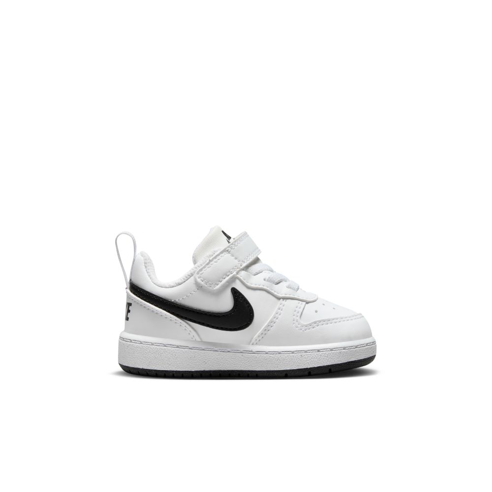 【NIKE】ガト ロートップ スニーカー☆SALE中 Nike Streetgato Low-Top Soccer Shoes. Nike.com