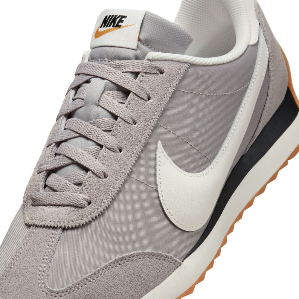 NIKE（ナイキ） スニーカー メンズ パシフィック HQ2052 Nike Pacific