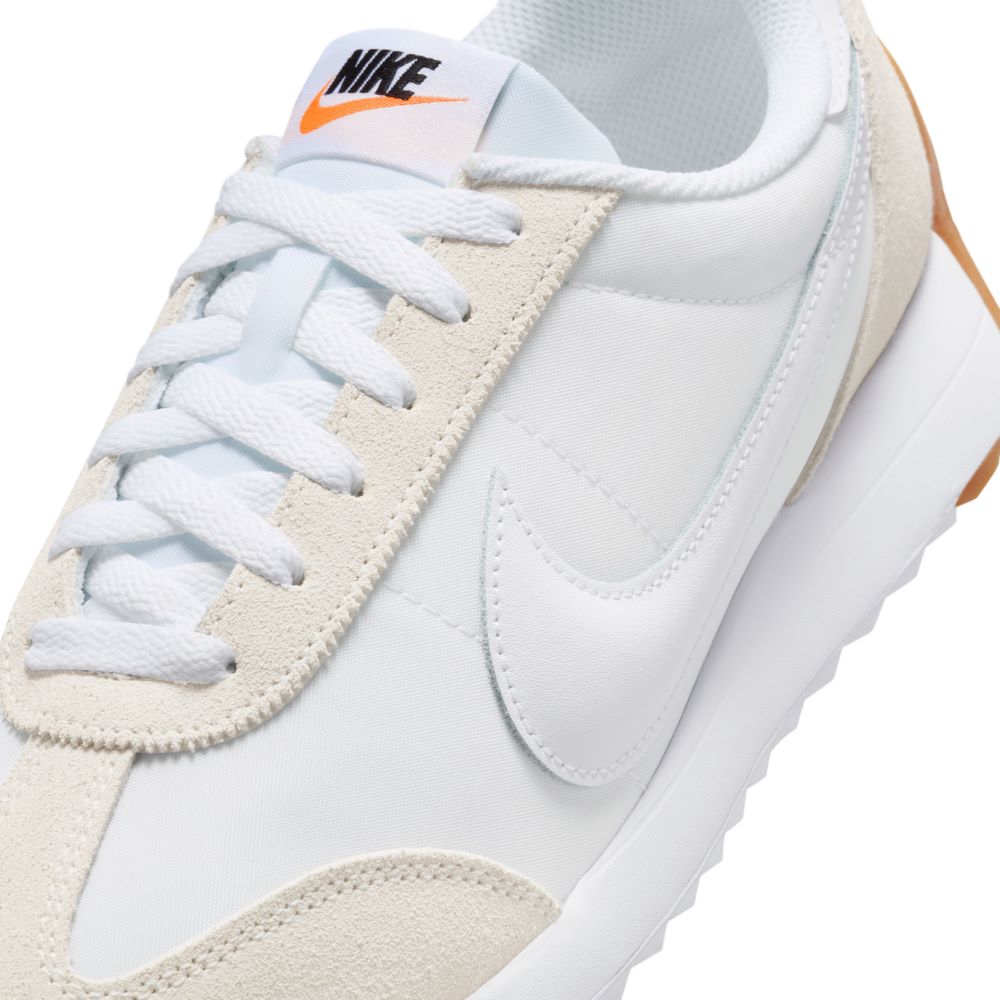 NIKE（ナイキ） スニーカー レディース HM4771 Nike Pacific : つるや