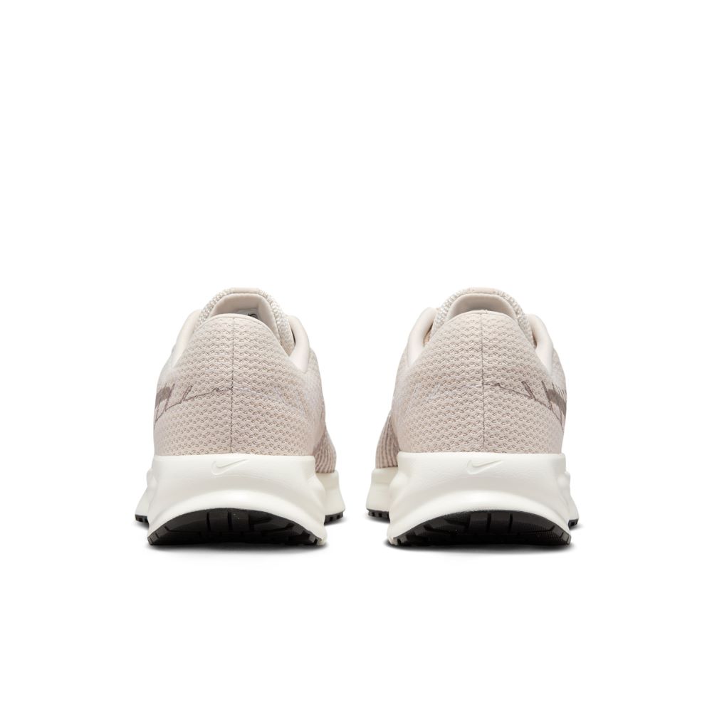 NIKE（ナイキ） レディース デファイ HM9593 Nike Run Defy スニーカー