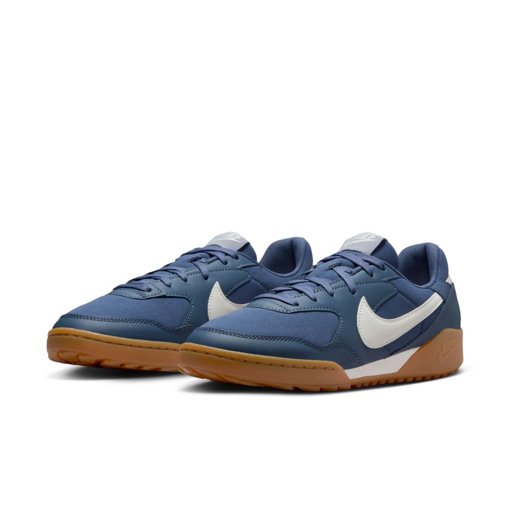 NIKE（ナイキ） スニーカー レディース テラマンタ HQ1940 Nike Terra