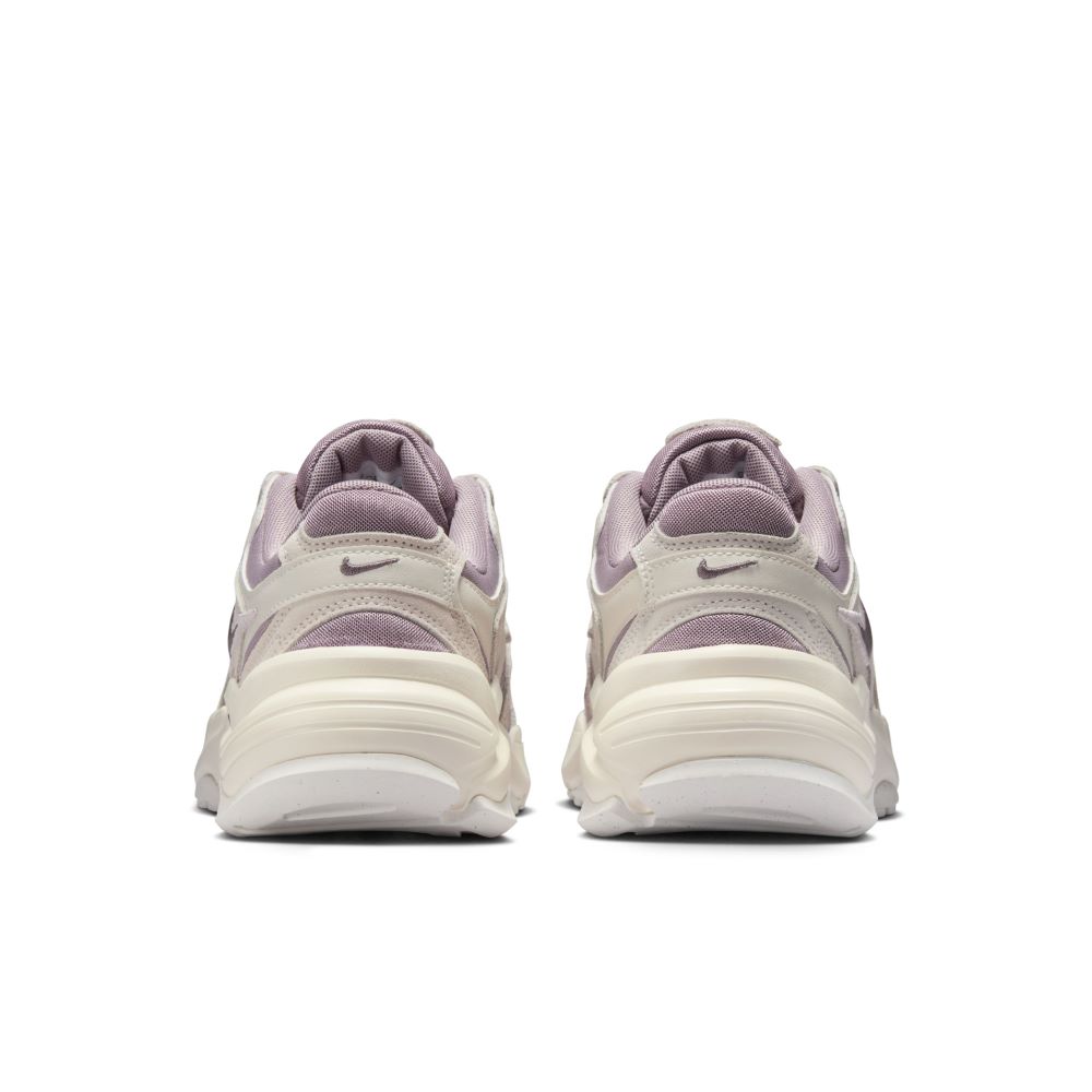 NIKE（ナイキ） スニーカー レディース IB3952 NIKE AL8 ランニング