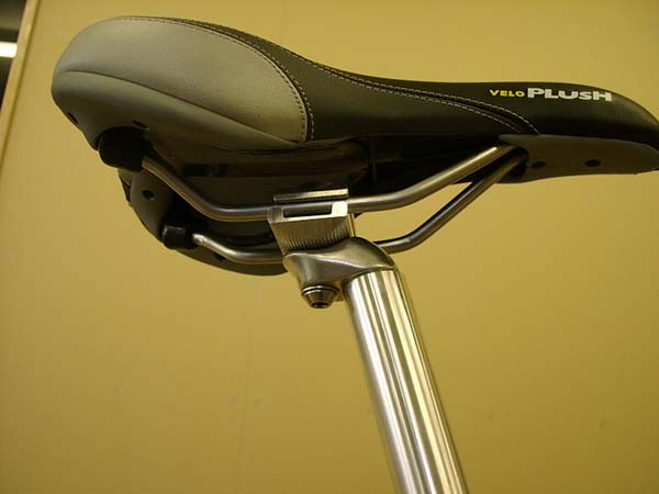 自転車 やぐらの留め具 かまぼこ型 取り付け方