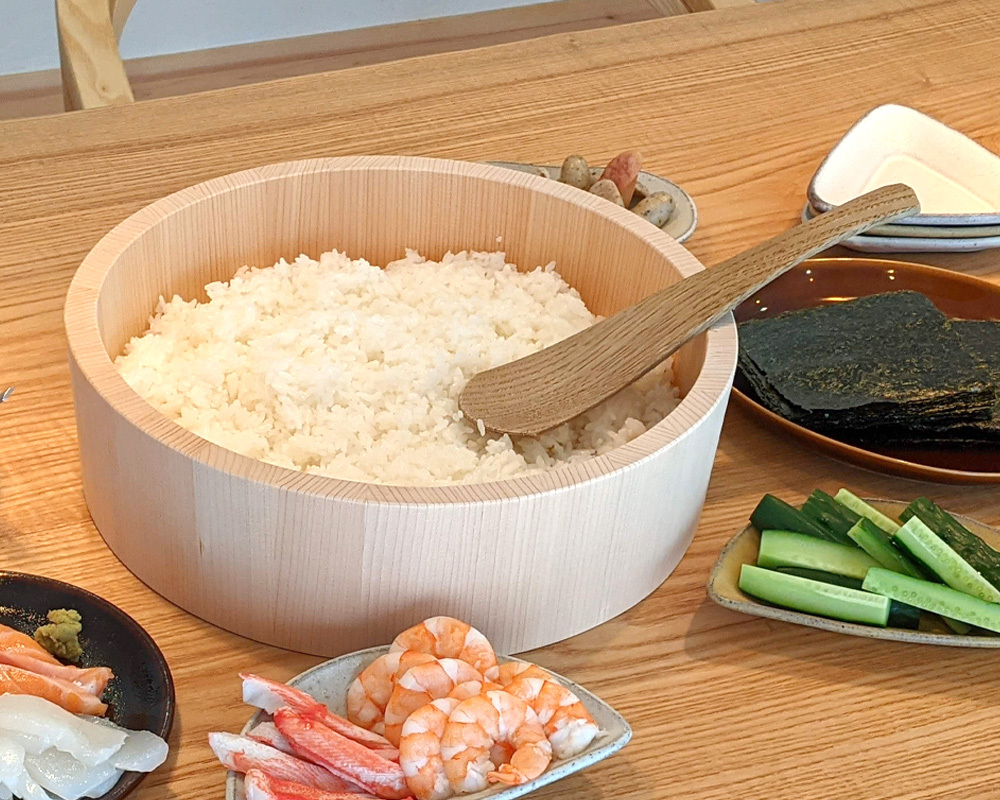 寿司桶 日本製 木曽さわら 3合から5合 30cm 箍なし すし桶 匠飯台 