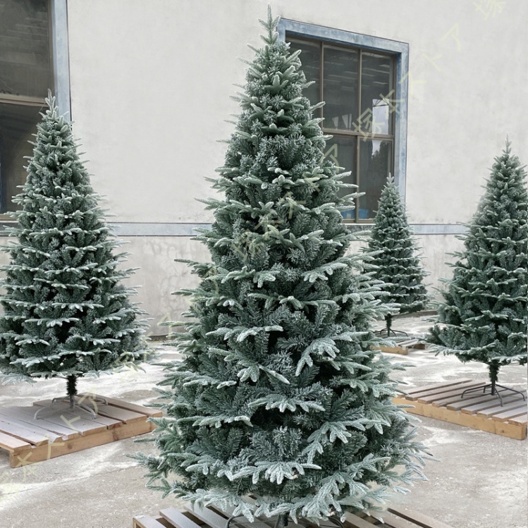 クリスマスツリー 雪化粧 おしゃれ 針葉樹 ヌードツリー 豊富な枝数 本物そっくり モミと松 細かく見栄え クリスマスツリー 店舗装飾 開店祝い 新築祝い_1
