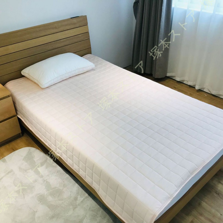 DGKSJ 敷きパッド ベッドパッド セミダブル 接触冷感 超クール 冷たい 涼しい おしゃれ 防カビ 防ダニ 防臭 4隅ゴム付き エアコン対策 吸汗通気 敷パッド_1