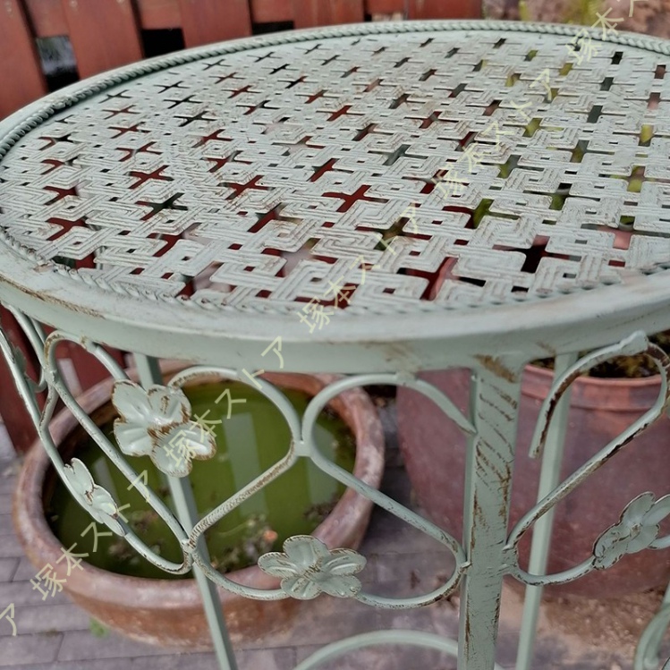 高さの違う フラワースタンド 3点セット アンティーク プランター