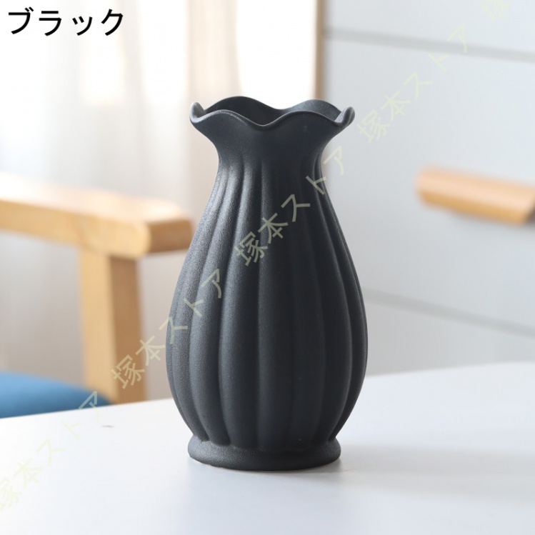 送料無用アンティークデザイン花瓶1個 モダン 磁器 陶器 インテリア装飾 中国アンティーク風 オシャレ ギフト プレゼント 高級感 おすすめ 全4種 色絵磁器