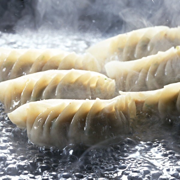 雷神ぎょうざ焼き方