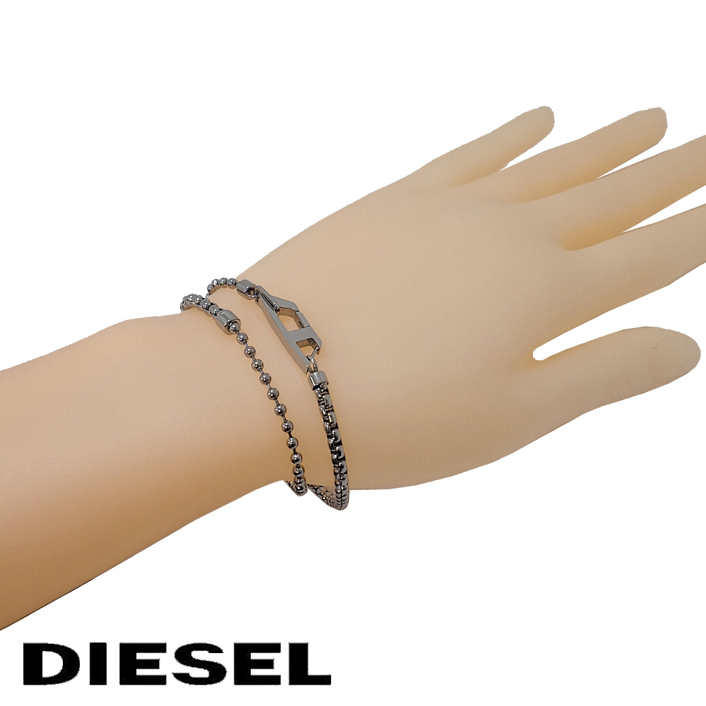 DIESEL ディーゼル チェーンブレスレット シルバー メンズ 箱・袋付き DIESEL ディーゼル チェーンブレスレット シルバー ロゴ 箱付き 保存袋
