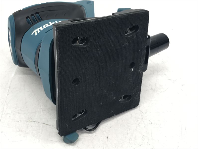 Q5034 送料無料！【中古品】18V 充電式防塵ミニサンダ マキタ BO480DZ バッテリ充電器別売充電工具 研磨