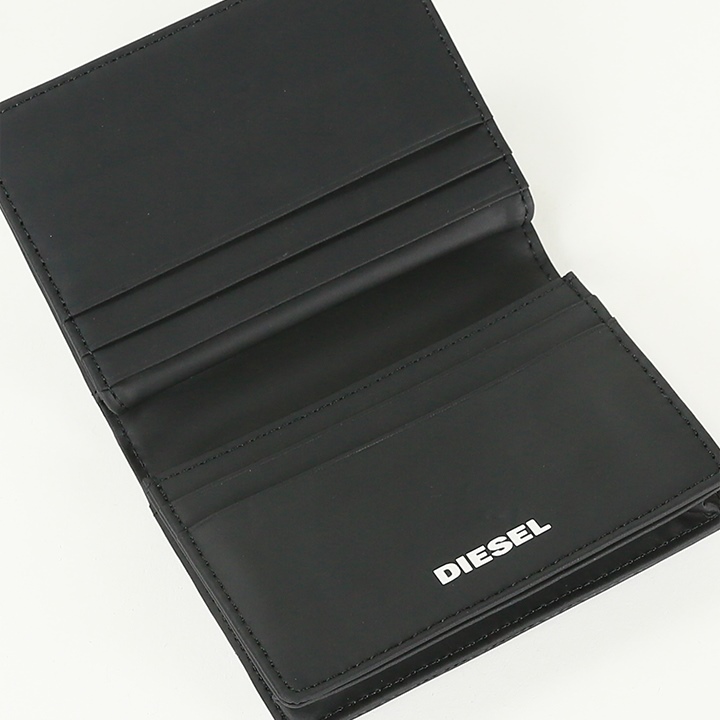 りゅきち新品DIESEL ディーゼルコピーライトロゴプリント カードケース りゅきち新品DIESEL ディーゼルコピーライトロゴプリント カードケース