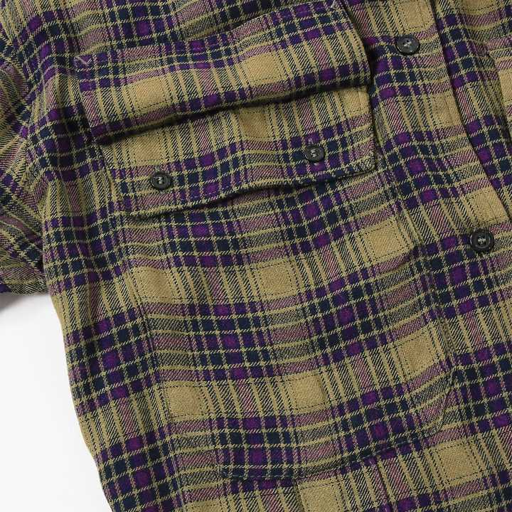 Diesel ディーゼル チェック柄　フリル脱着可 長袖シャツ Lサイズ　超美品 Diesel ディーゼル チェック柄 フリル脱着可 長袖シャツ Lサイズ
