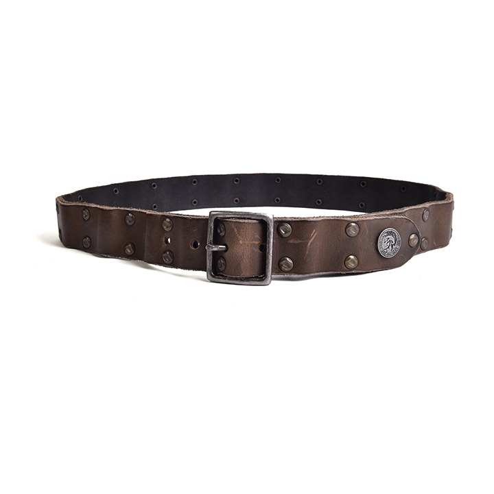【美品】DIESEL ディーゼル　スタッズ　ロゴ　ベルト　ヴィンテージ加工 DIESEL ディーゼル レザーベルト メンズ 牛革 本革 ヴィンテージ