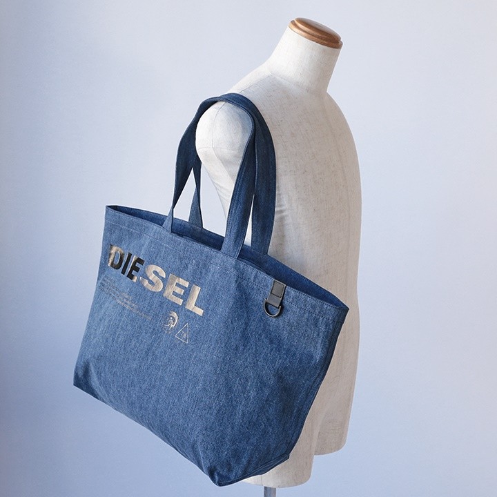 ディーゼル DIESEL トートバッグ 鞄 メンズ レディース 男女兼用 ロゴ デニム生地 ビッグサイズ D-THISBAG SHOPPER L