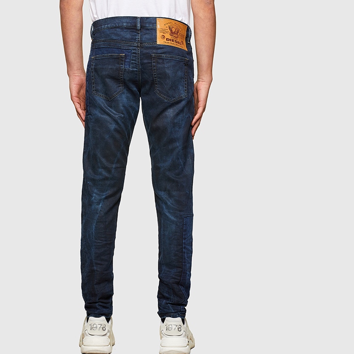 DIESEL（ディーゼル） ジョグジーンズ パンツ メンズ 特殊プレスレザー