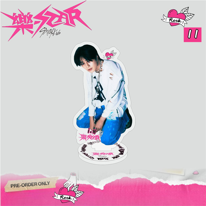 2番目半額 Stray Kidsグッズ 樂-STAR アクリルスタンド 写真立て 卓上