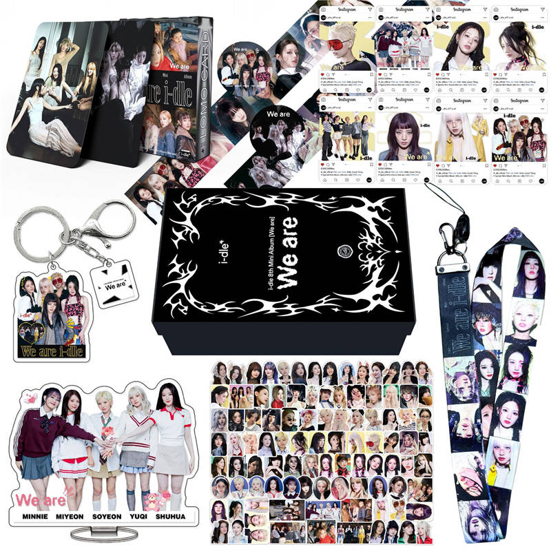 I-DLEグッズ ギフトボックス フォトカード We are テープ セット