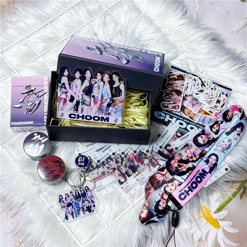 BABYMONSTERグッズ ギフトボックス フォトカード CHOOM テープ セット