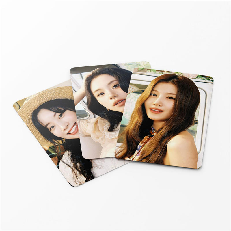 K-POP アイドル 写真カード Amazon.co.jp: TWICE トゥワイス グッズ スペシャルフォトカード