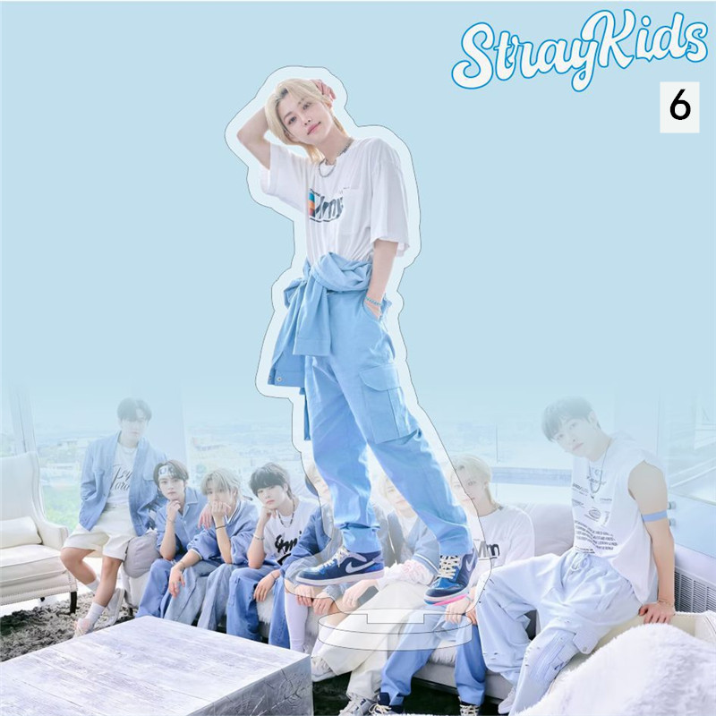 2番目半額 Stray Kidsグッズ アクリルスタンド写真立て 卓上 15cm