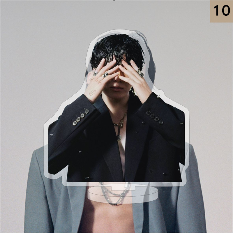 2番目半額 Jung Kookグッズ SEVEN グク 防弾少年団 写真 卓上 10cm