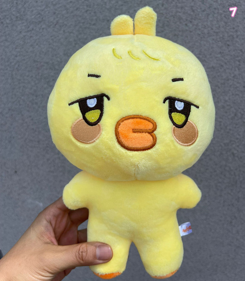 K-POP キャラクター ぬいぐるみセット 楽天市場】EVNNE [ SITTING PLUSH 25CM ] EVNNIZ CHERRY BLOSSOM