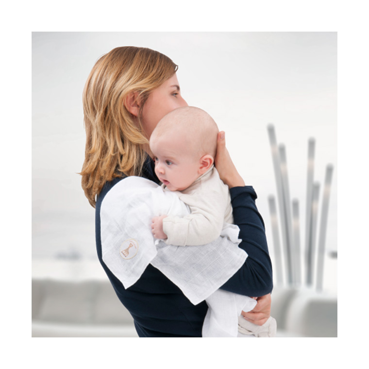 キリンのソフィー ピュア・ニューボーンスワドル4枚セット 正規品 