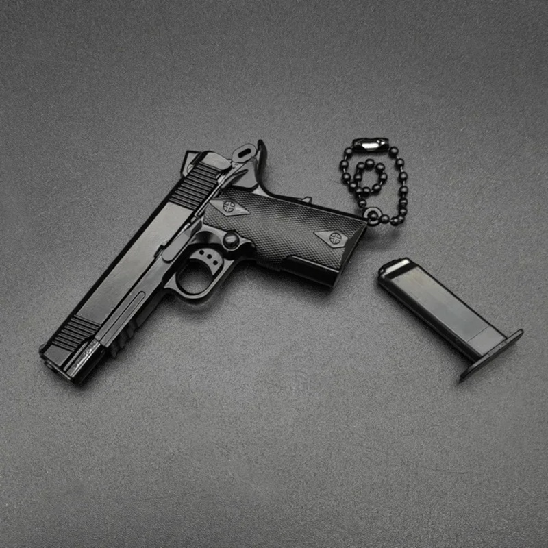 メタル製】1／3ミニチュア ガバメント M1911 キーホルダー Ver2