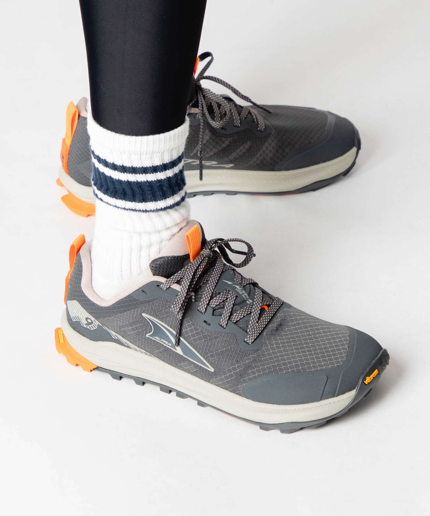 アルトラ ALTRA LONE PEAK 9+ ローンピーク 9+ AL0A85RG スニーカー メンズ シューズ トレイルランニング Vibram ビブラムソール ウォーキング ハイキング 爆買の画像