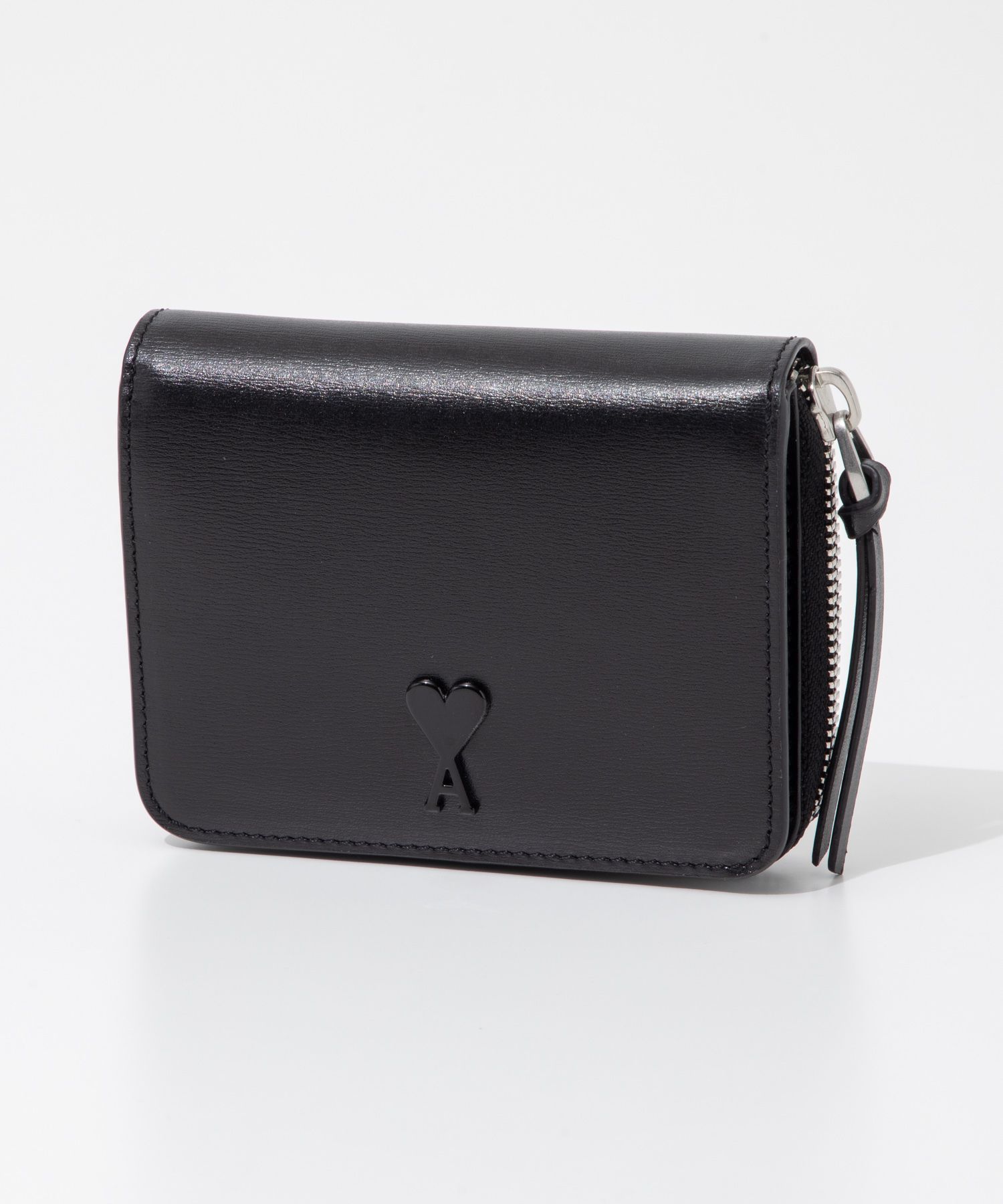 アミ パリス AMI PARIS USL011.830 二つ折り財布 ADC COMPACT WALLET メンズ 財布 ロゴ レザー 折りたたみ財布 本革 ミニ財布 爆買 |  | 01