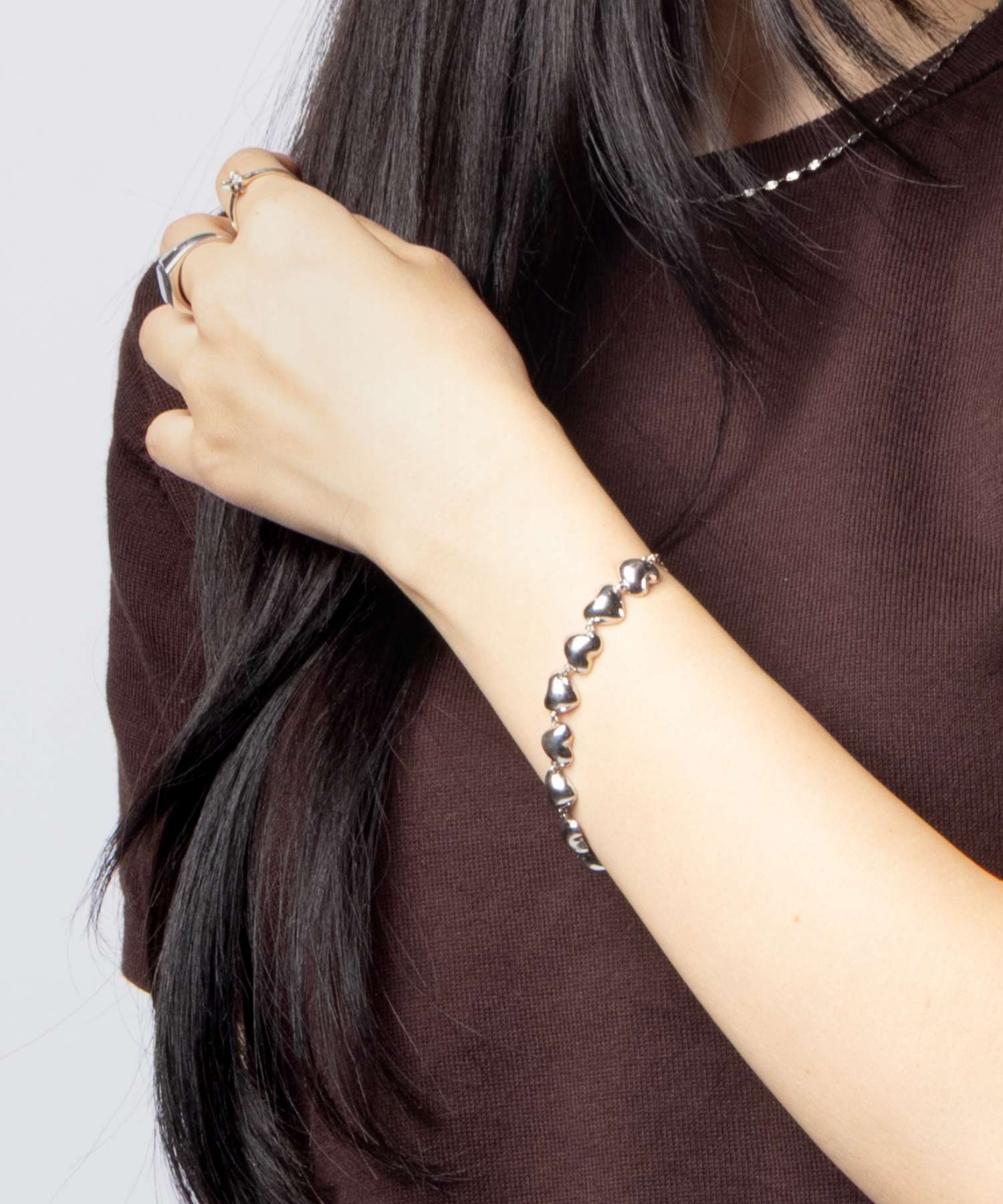 アミ パリス AMI PARIS METAL HEARTS BRACELET メタル ハート ブレスレット UJW983.362 レディース アクセサリー シルバー |  | 01
