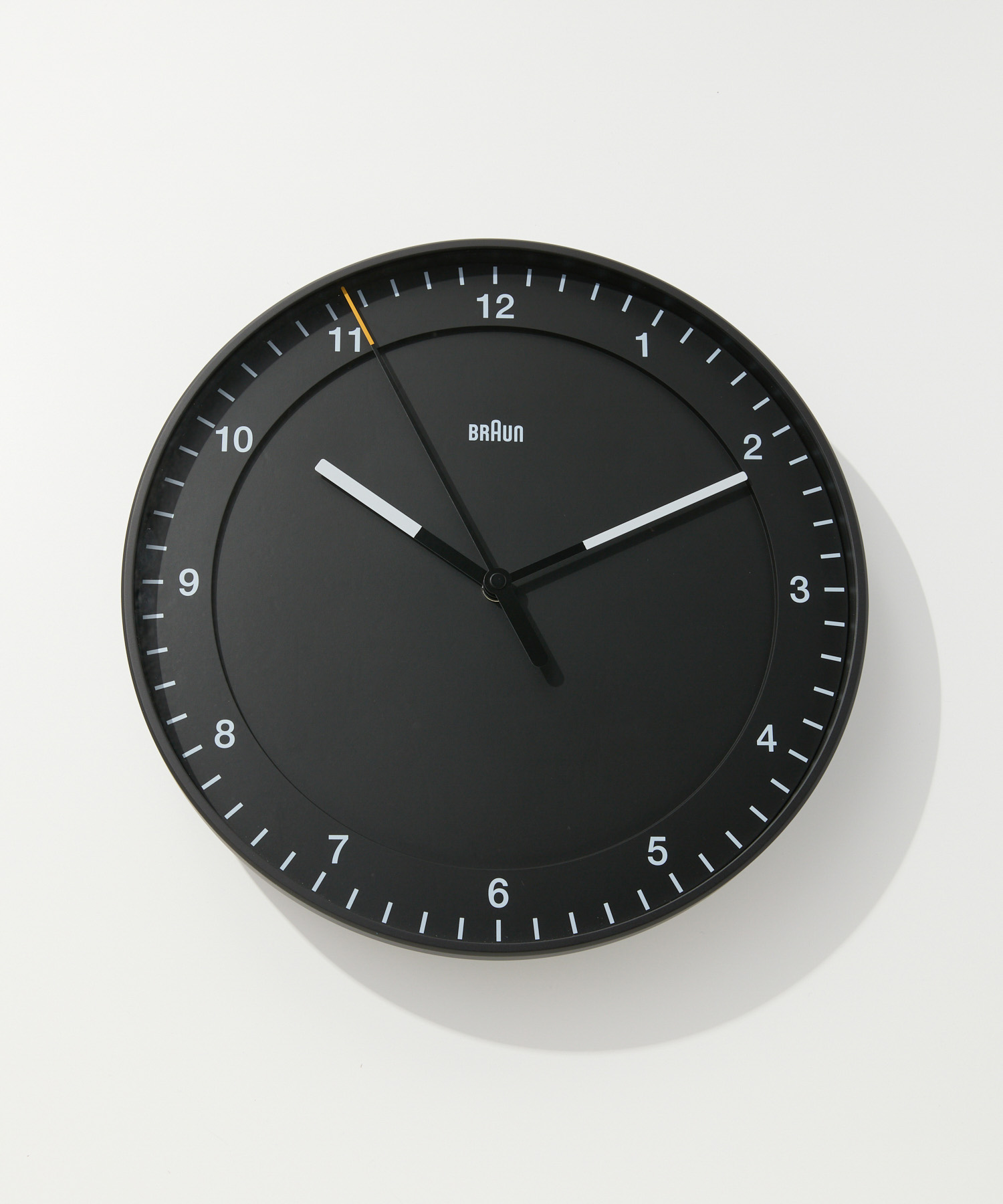 【akiページです】BRAUN 掛時計 モデル BC17G 30cm Amazon.co.jp: BRAUN／ブラウン 掛け時計 ウォールクロック