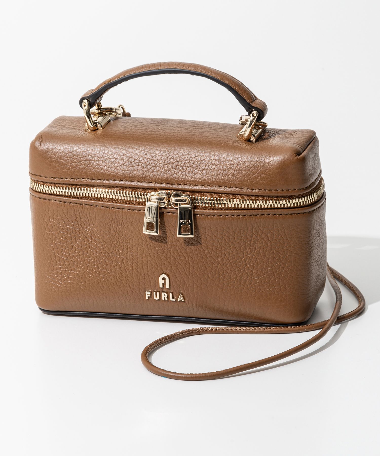 【美品】FURLA バッグ FURLA（フルラ） FURLA WE00510 HSF000 ハンドバッグ CAMELIA MICRO