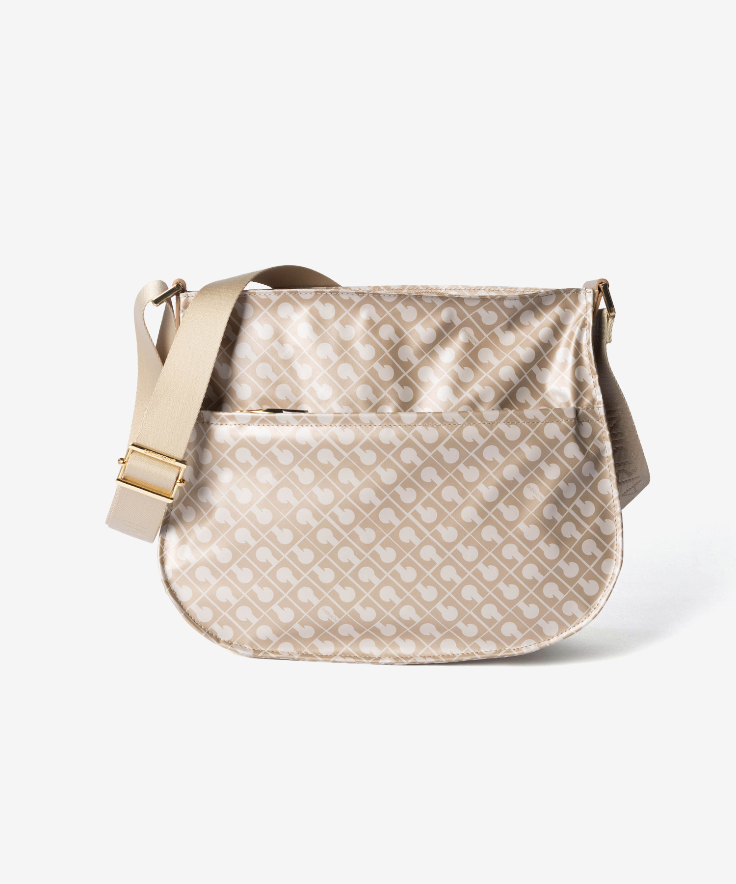 ほぼ新品　美品　ゲラルディーニ　ソフティ　シャンパンベージュ　ショルダーバッグ GHERARDINI（ゲラルディーニ） GHERARDINI SOFTY ソフティ CROSSBODY