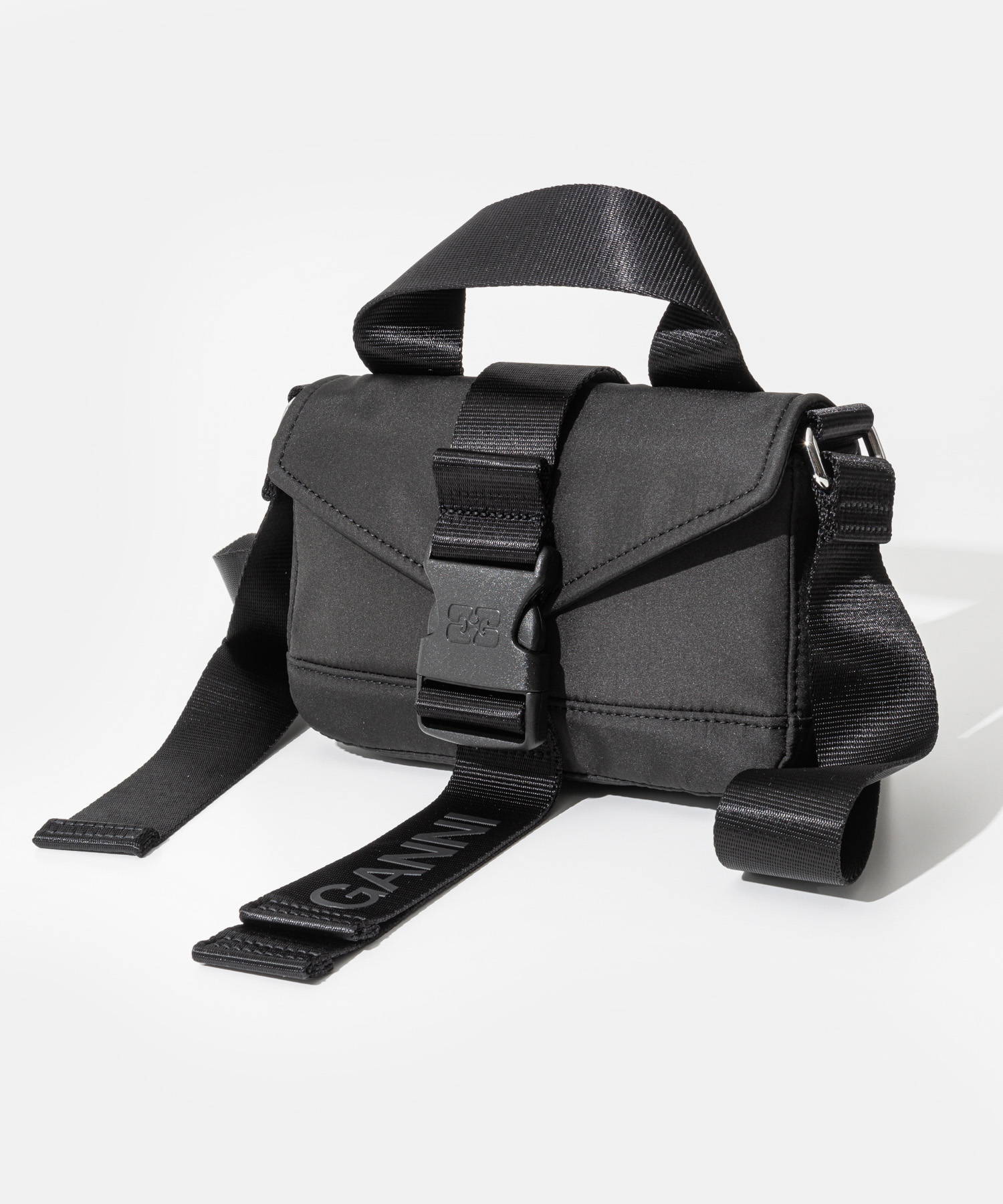 Ganni ◆ショルダーバッグ◆ A5217 099 ganni 099 BLACK 立体デザイン ショルダーバッグ