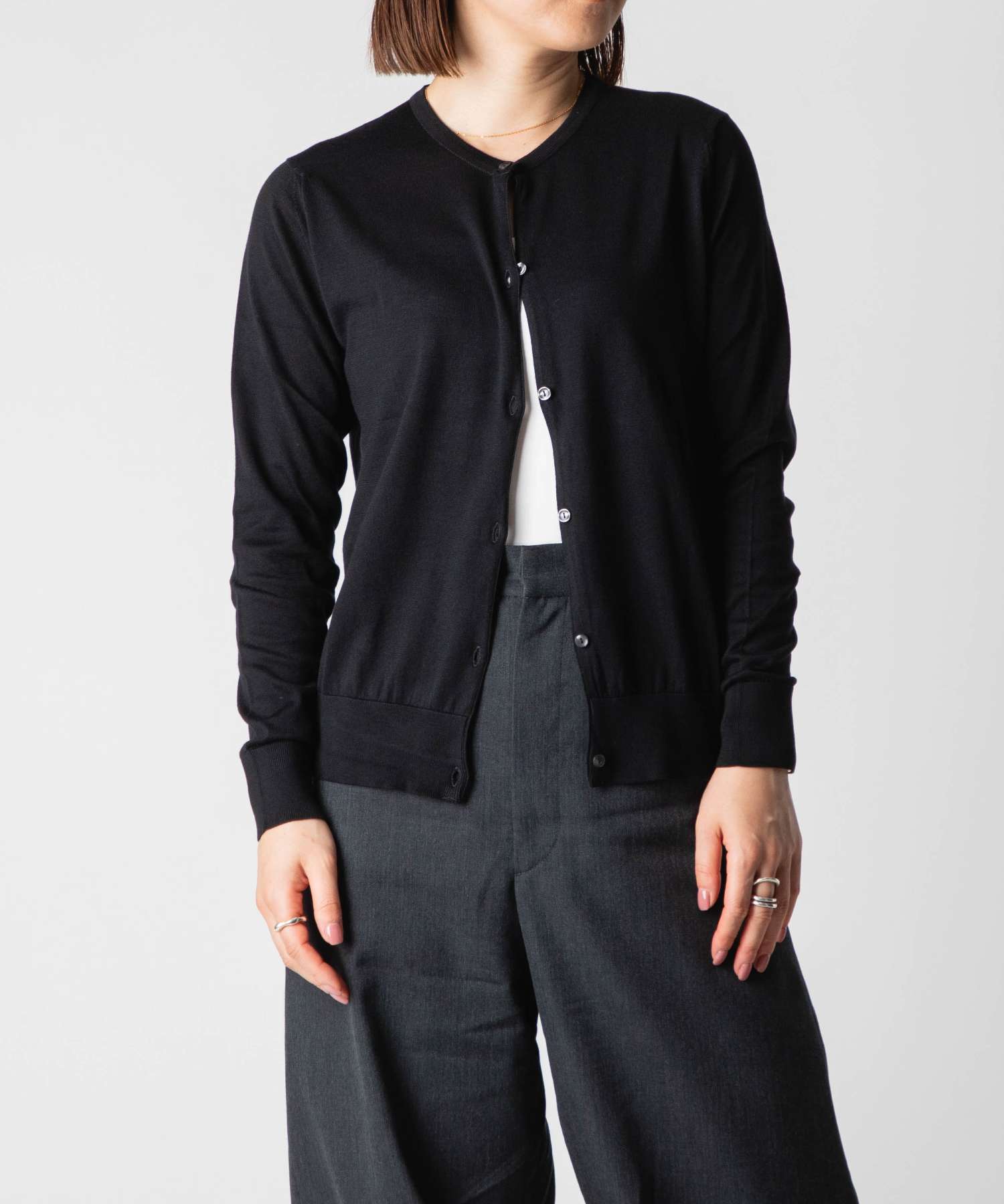 JOHN SMEDLEY ブラックカーディガン SML JOHN SMEDLEY｜ジョン