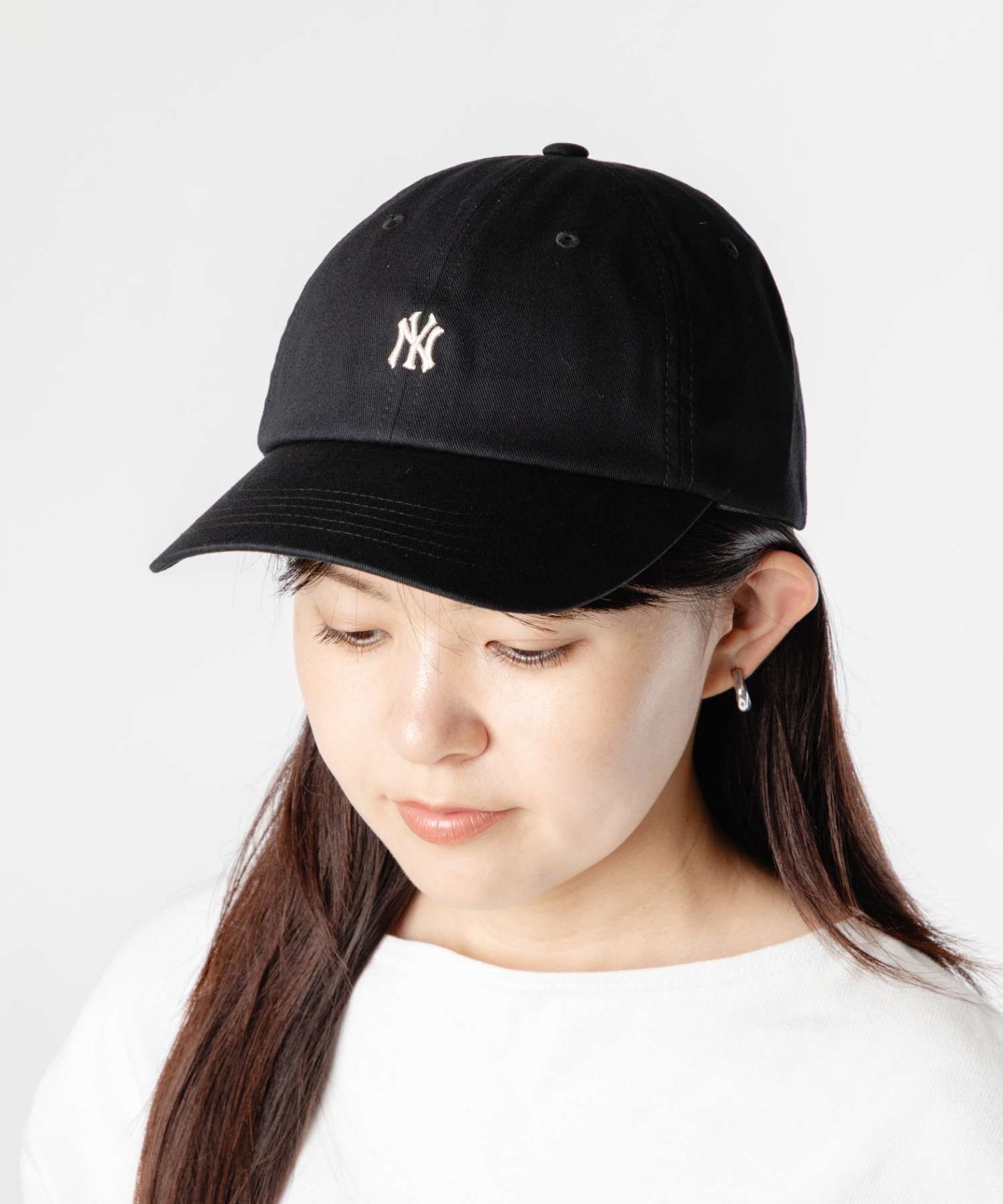 エムエルビーコリア MLB Korea Nano Logo Unstructured Ball Cap ナノロゴ アンストラクチャードボールキャップ 3ACPB045N | MLB | 01