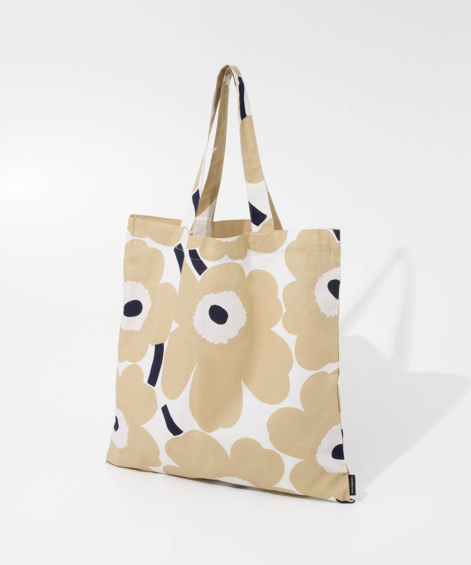 マリメッコ Marimekko 072557 トートバッグ レディース バッグ ピエニ ウニッコ お出かけ 通勤 通学 肩掛け 折りたたみ サブバッグ  Pieni Unikko bag