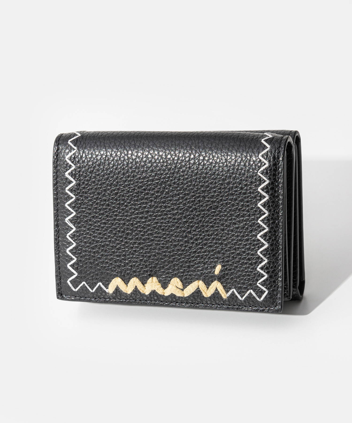★Marni★ マルニ シンボル ロゴ 三つ折り財布 送料関税込 ブラック レザー製三つ折りウォレット、マルニシンボルロゴ入り