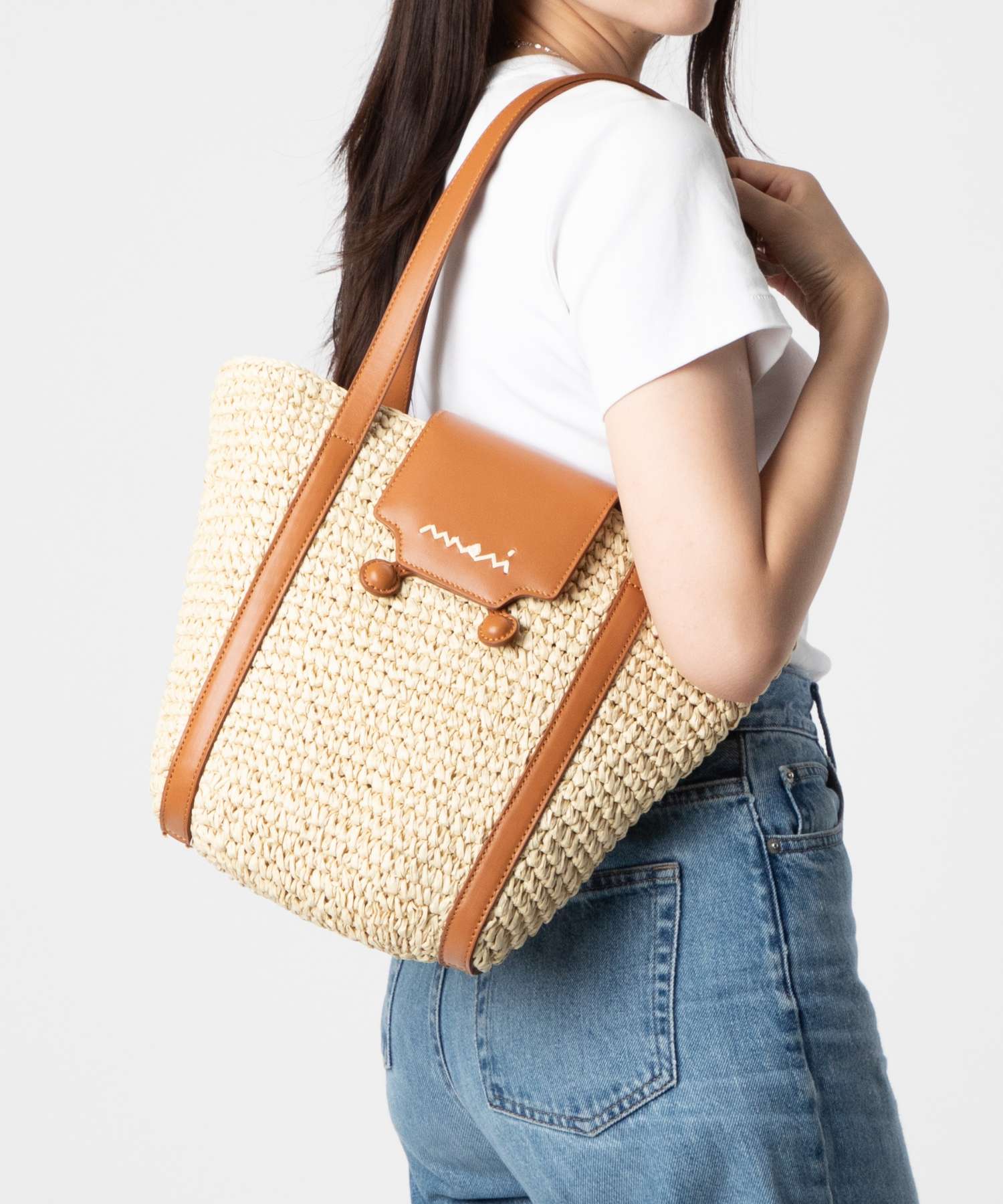 ゆーみん】正規品 MARNI マルニ ラムレザー ポーチ付きトートバッグ