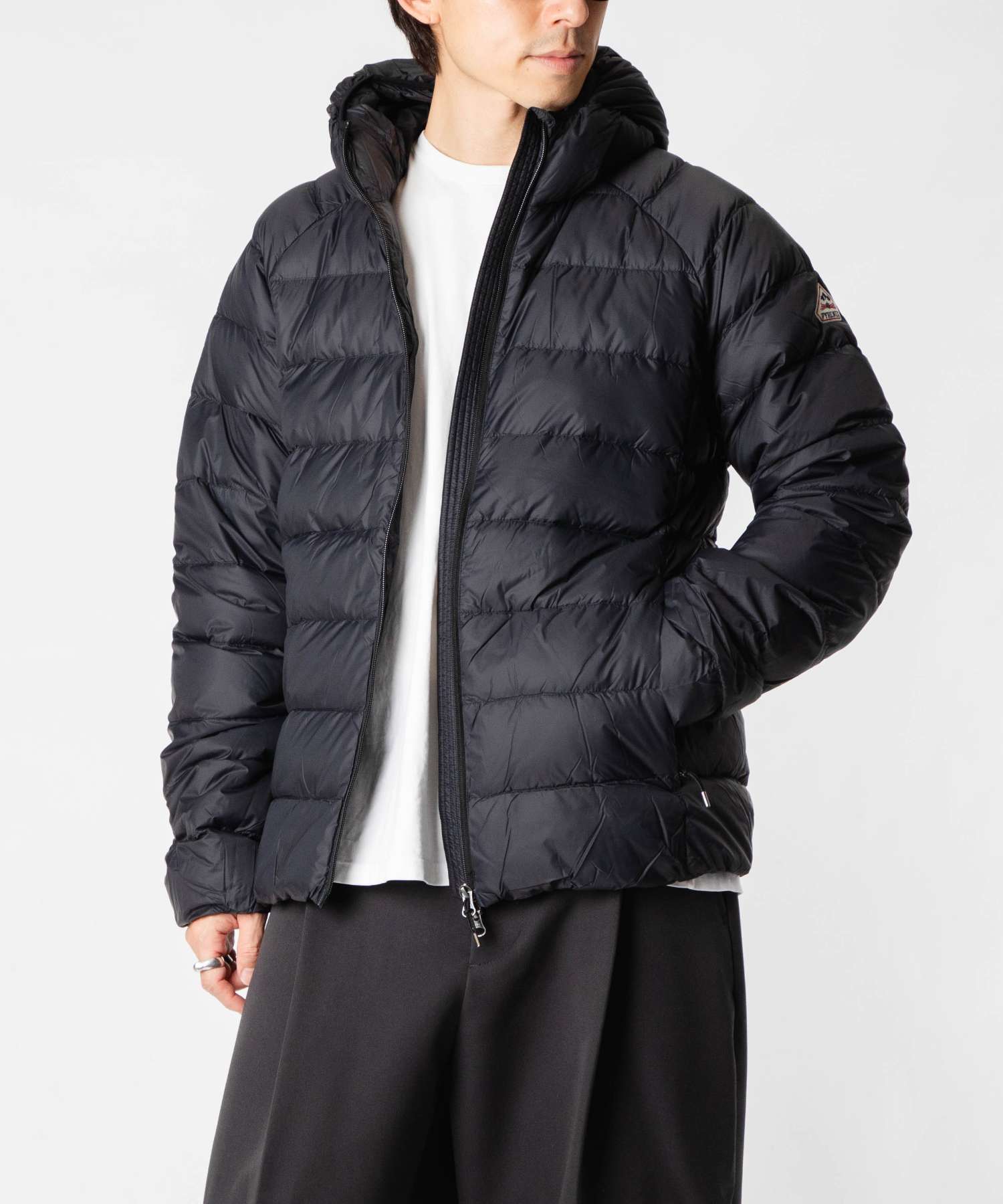 Pyrenex（ピレネックス） PYRENEX ARIAL HOODED DOWN JACKET アリアル
