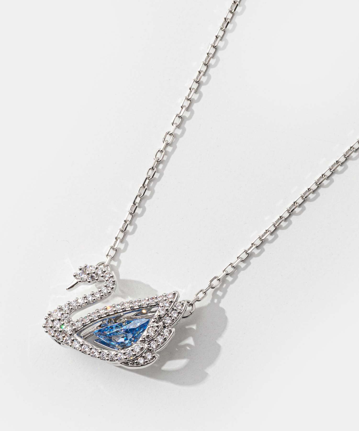 SWAROVSKI（スワロフスキー） swarovski Swan pendant スワン